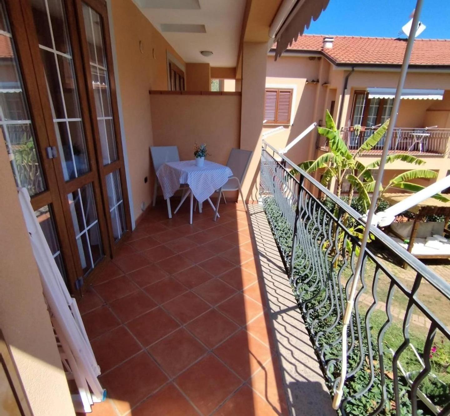 Residence Villa Andrea マリーナ・ディ・カメロータ エクステリア 写真